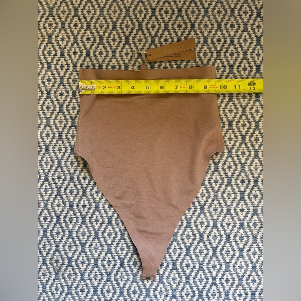 NWT SKIMS high waisted thong! - Picture 6 of 9
